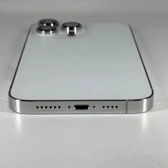 iPhone 14 Pro Max 128GB unlocked - Picture 2 of 4